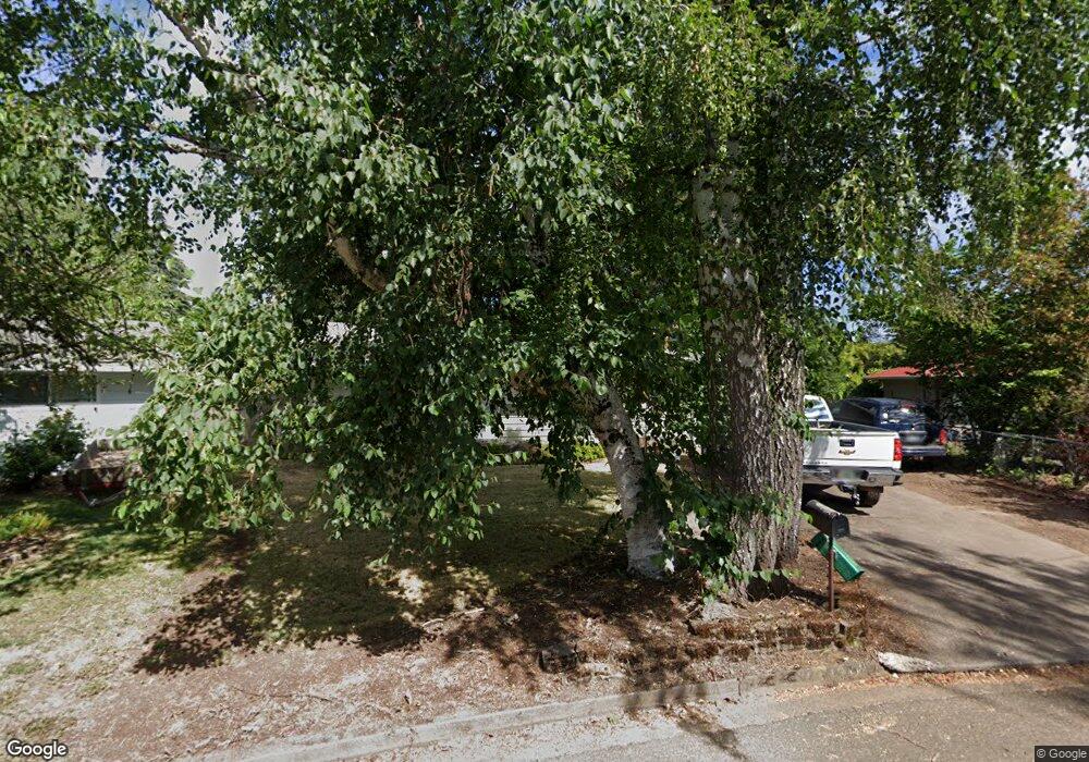 1348 Tamarack St, Springfield, OR 97477 - photo 1