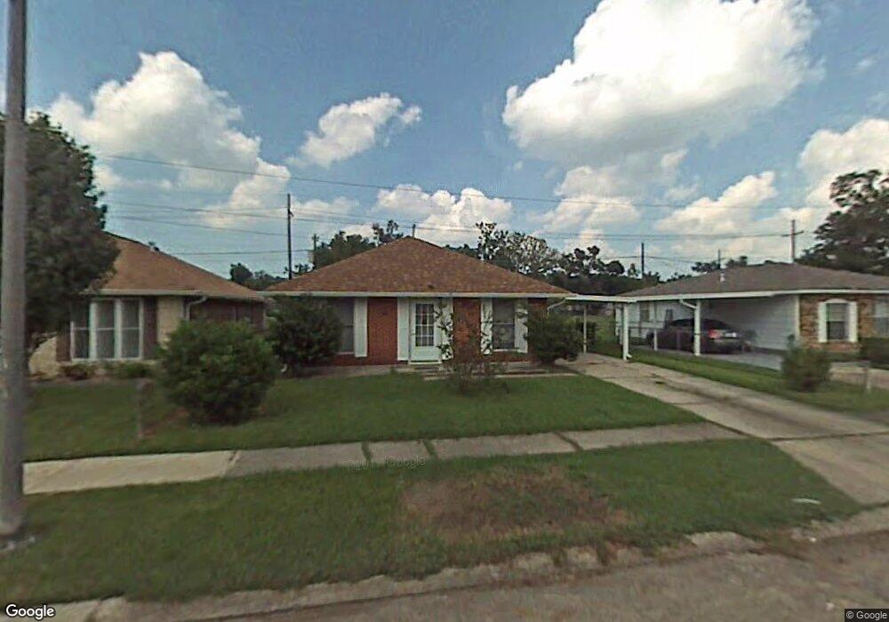 2740 Erin Dr, Marrero, LA 70072 - photo 1