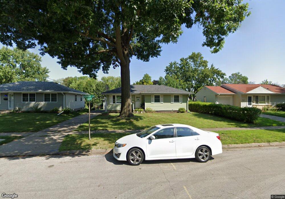 3701 Aurora Ave, Des Moines, IA 50310 - photo 1