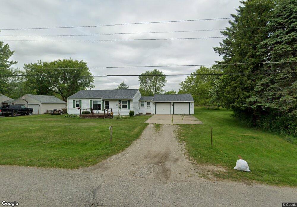 4319 Tillie Dr, Flint, MI 48504 - photo 1