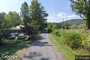 647 Doc Fox Rd, Forest Hill, WV 24935
