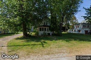 306 E Booth St, Tampico, IL 61283