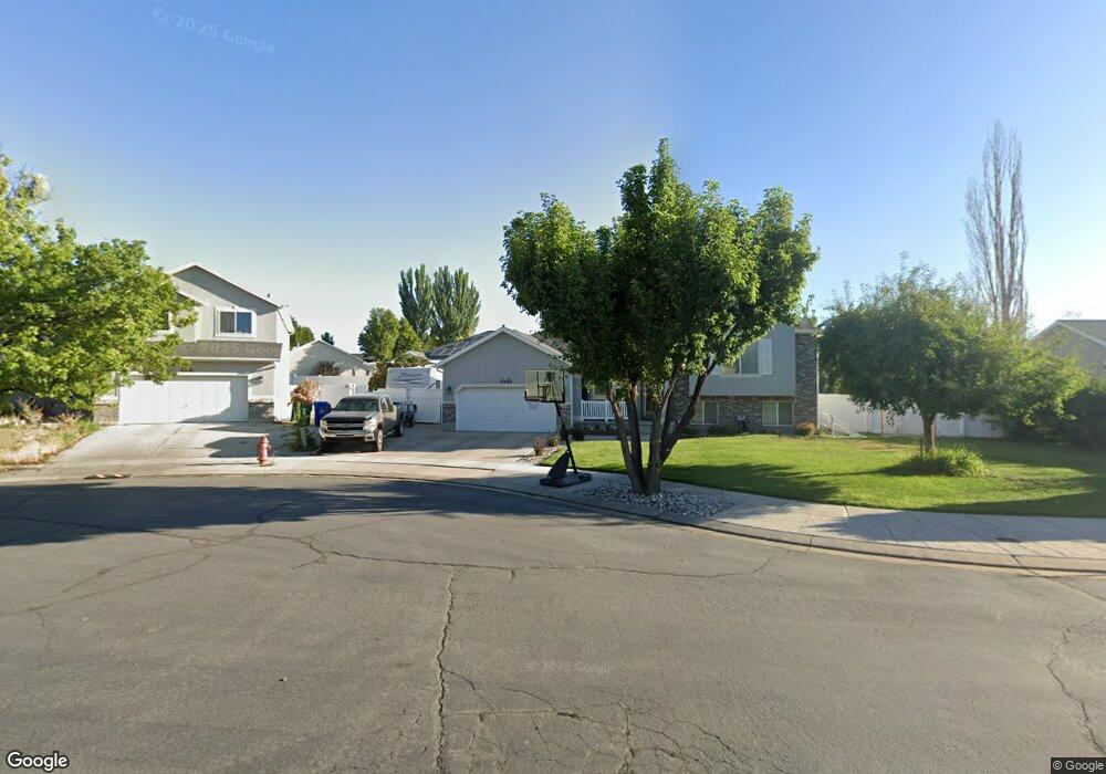 4898 W Village Glen Cir, West Jordan, UT 84081 - photo 1