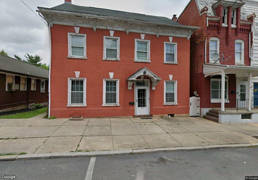 233 W High St, Womelsdorf, PA 19567 - photo 1