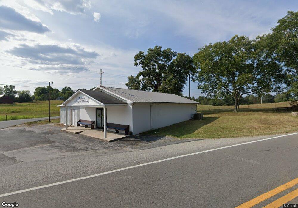 13864 Old Kentucky Rd, Walling, TN 38587 - photo 1