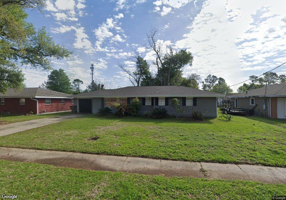 233 Arlington Dr, Lake Charles, LA 70605 - photo 1