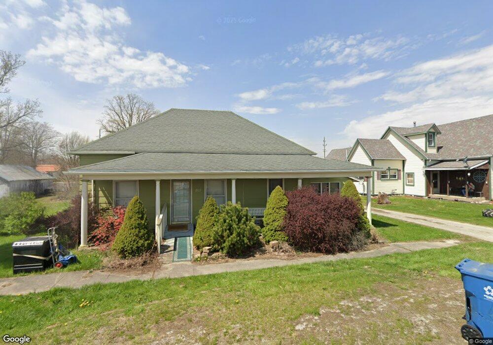 803 N Jefferson St, Converse, IN 46919 - photo 1