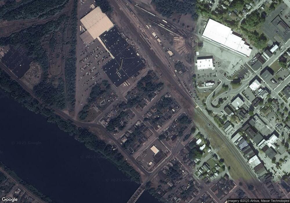 24 Thompson St, Port Jervis, NY 12771 - photo 1