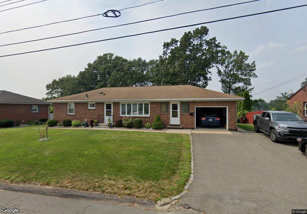 94 Oakridge St, Ludlow, MA 01056 - photo 1