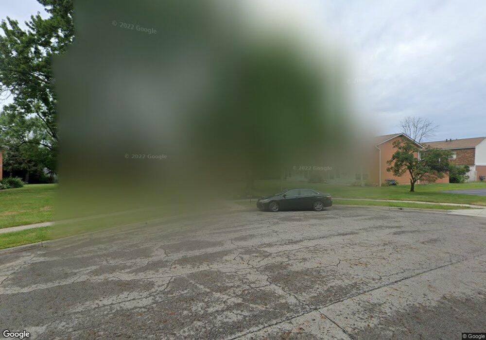 5561 Rockwood Ct, Columbus, OH 43229 - photo 1