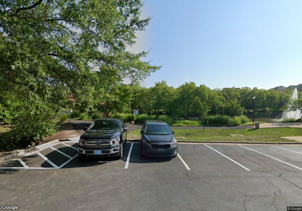 12972 Harbor Dr unit 13, Woodbridge, VA 22192 - photo 1