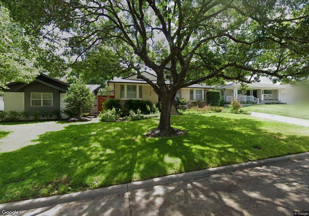 7028 Irongate Ln, Dallas, TX 75214 - photo 1
