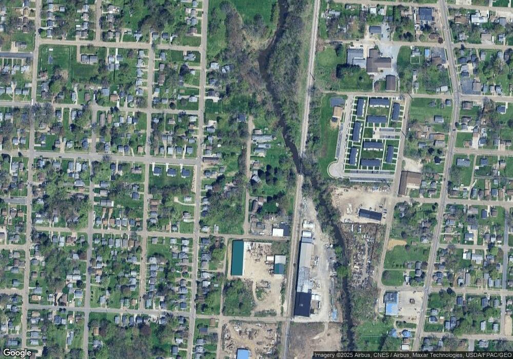 2230 Dover Ave NE, Canton, OH 44714 - photo 1