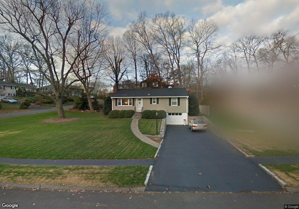 1 Cobblers Ln, Norwalk, CT 06851 - photo 1