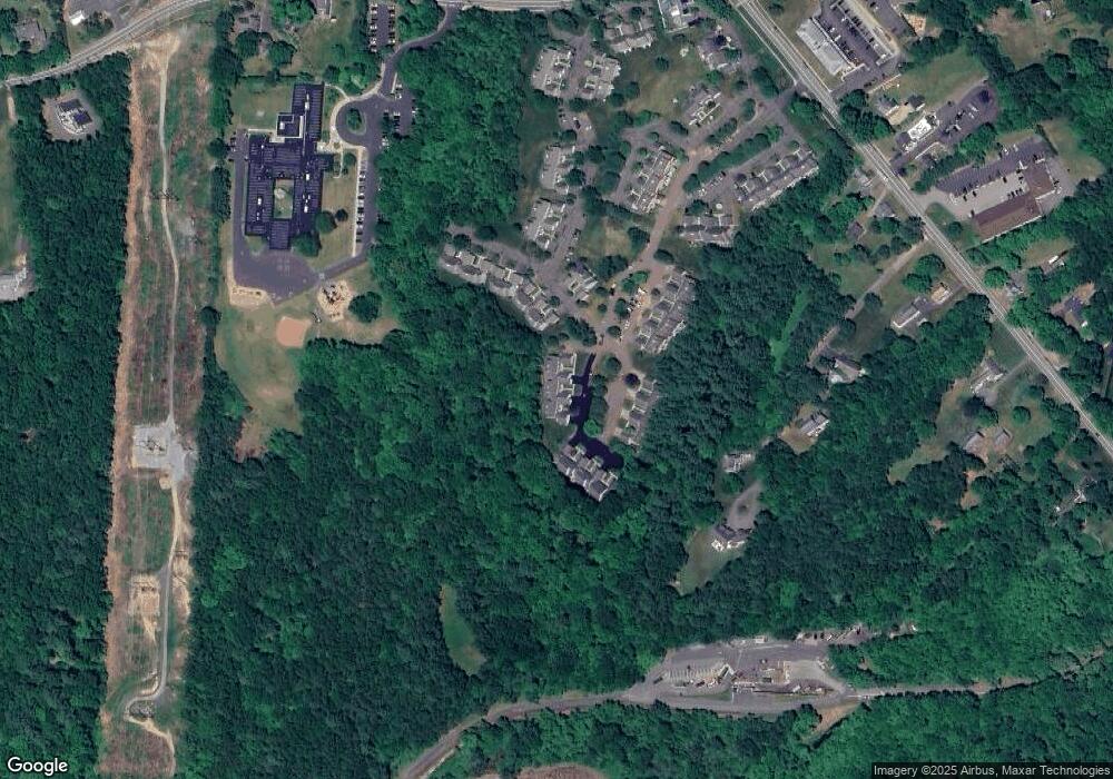 34 Suffolk Rd, South Glastonbury, CT 06073 - photo 1