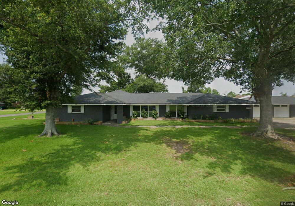 2100 Pin Oak Ct, Lake Charles, LA 70605 - photo 1