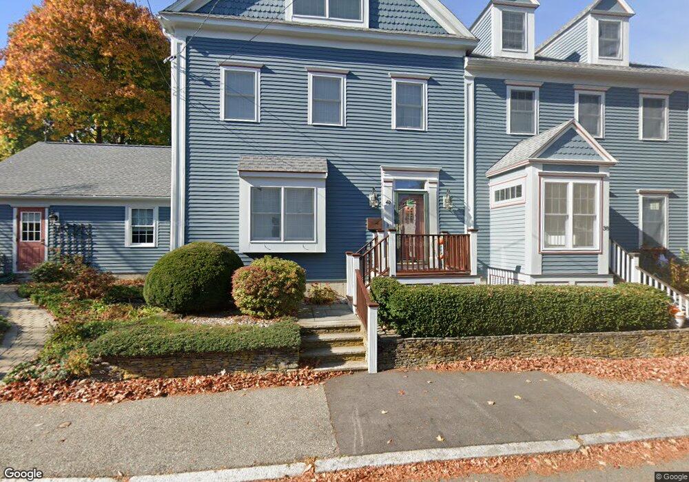 38 Charles St, Newburyport, MA 01950 - photo 1