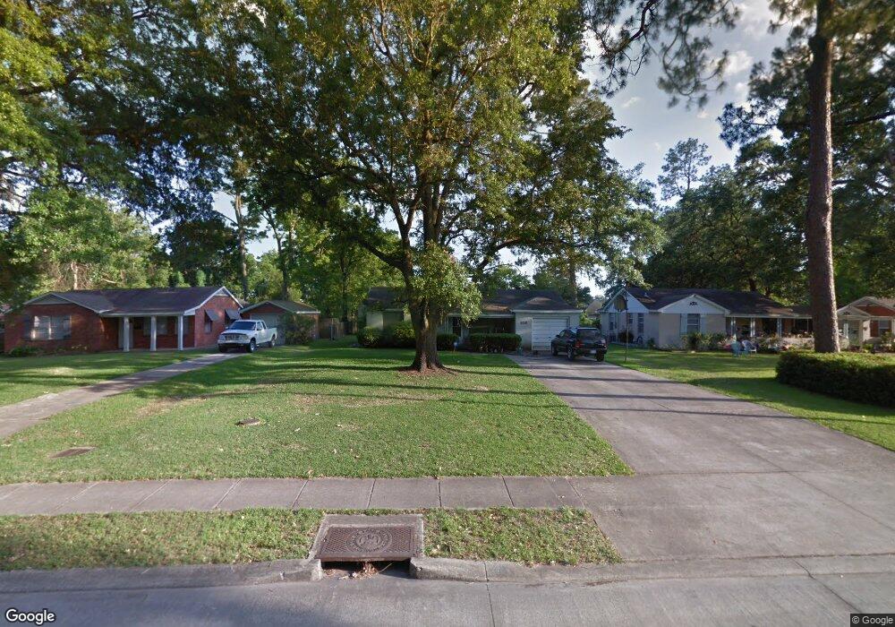 205 W Claude St, Lake Charles, LA 70605 - photo 1