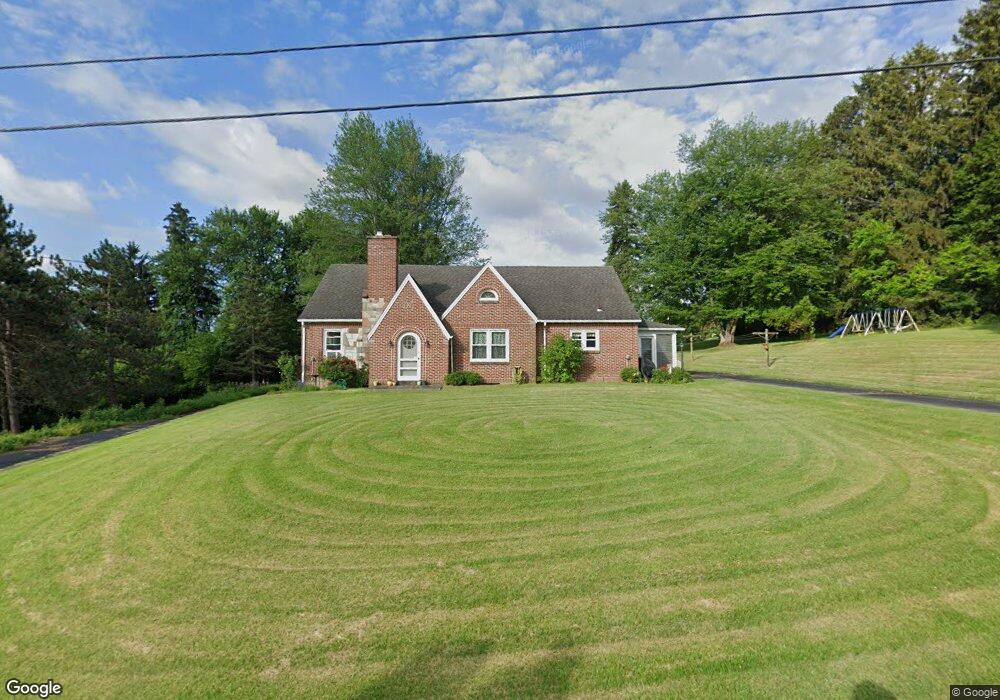 5 Mohawk Ave, Troy, NY 12180 - photo 1