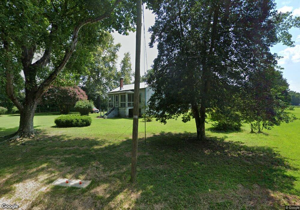 5375 Custis Millpond Rd, West Point, VA 23181 - photo 1