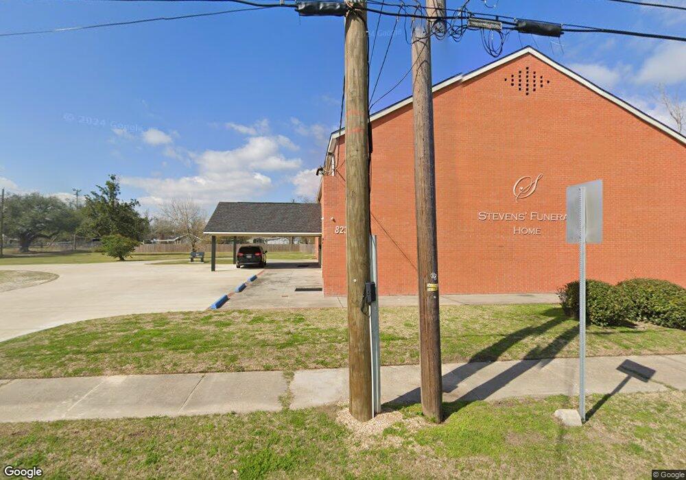 810 N Shattuck St, Lake Charles, LA 70601 - photo 1