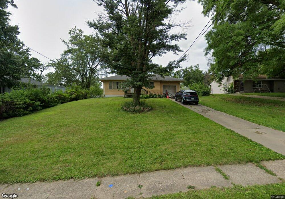 1908 Porter Ave, Des Moines, IA 50315 - photo 1