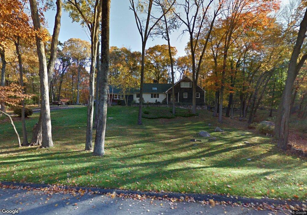 139 Brook Farm Rd E, Bedford, NY 10506 - photo 1