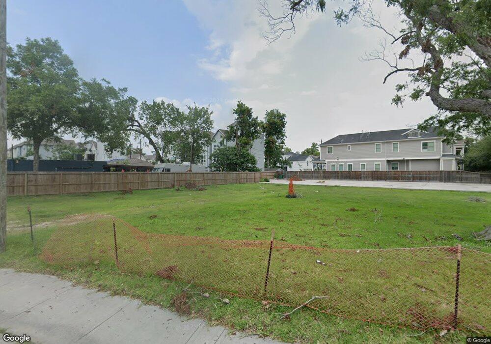 6700 N Main St, Houston, TX 77009 - photo 1