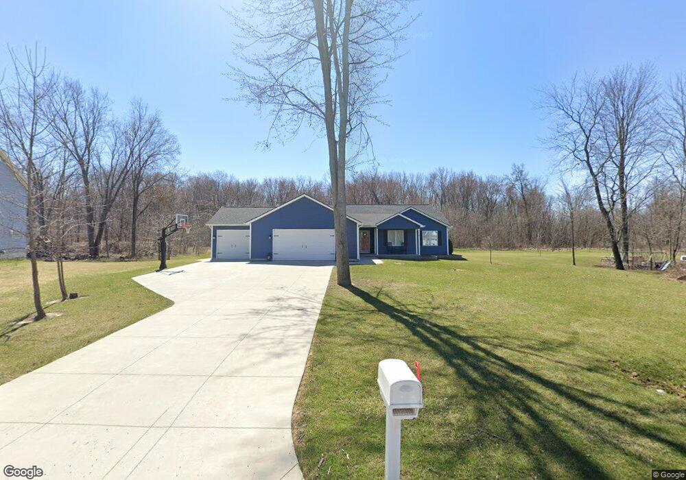 7297 Geraldine Cir unit 18, Swartz Creek, MI 48473 - photo 1