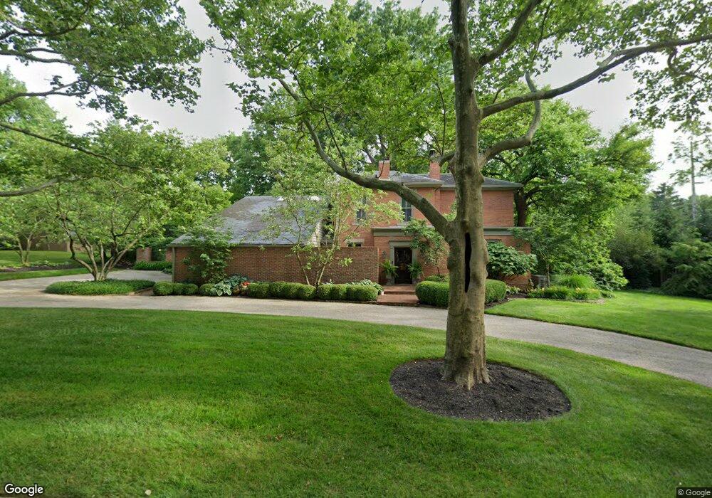 6025 Cranberry Ct, Columbus, OH 43213 - photo 1