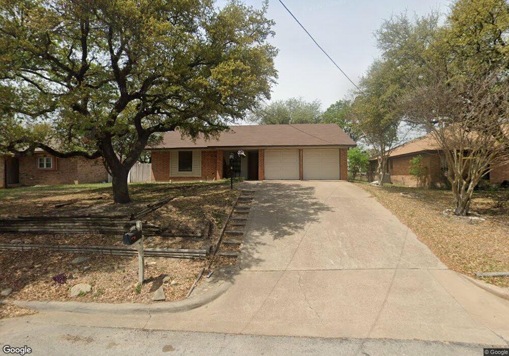 205 Oakridge Dr, Weatherford, TX 76086 - photo 1