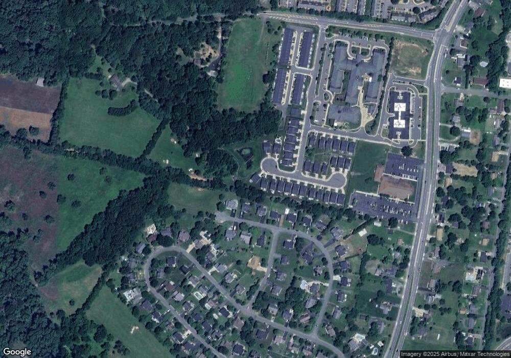 5722 Spring Arbor Cir, Fredericksburg, VA 22407 - photo 1