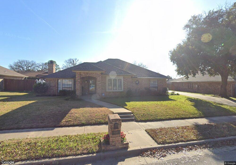 408 Elisha Dr, Bedford, TX 76021 - photo 1