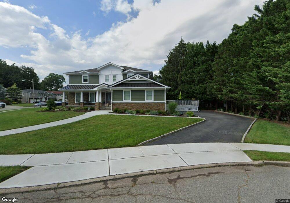 15 Malcolm Ct, Clifton, NJ 07013 - photo 1