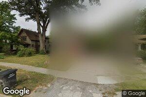 702 W Cherry St, Carbondale, IL 62901