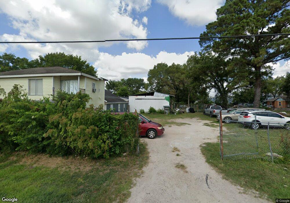 642 Frankie St, Houston, TX 77015 - photo 1