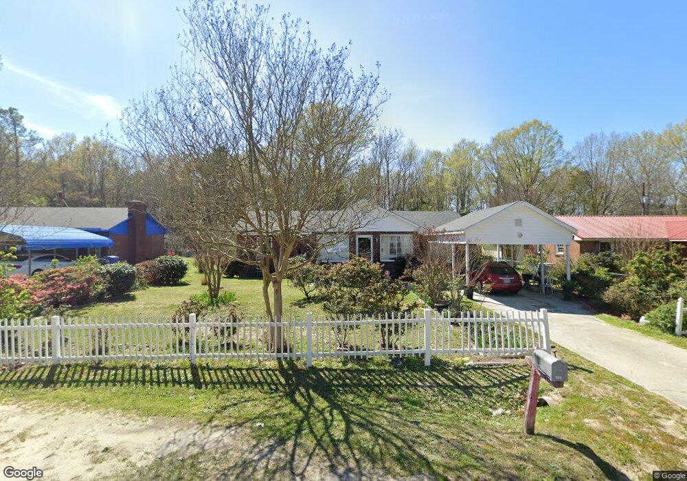 1203 Kennedy St, Laurinburg, NC 28352 - photo 1
