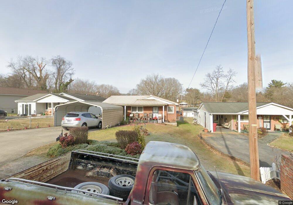 1507 E Holston Ave, Johnson City, TN 37601 - photo 1