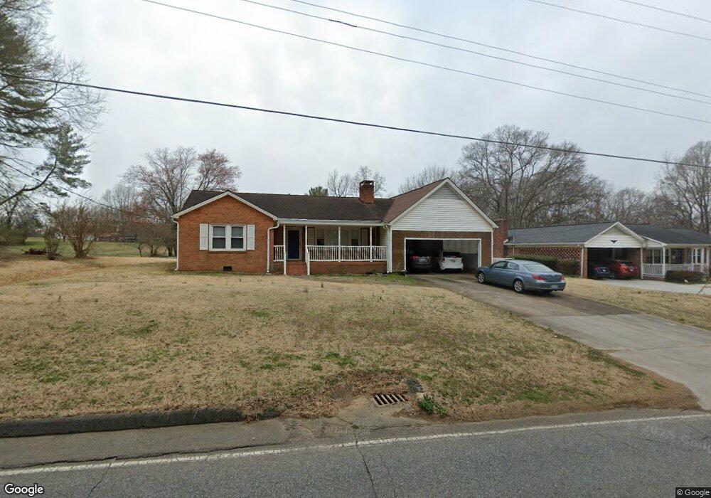 427 Dellinger Rd, Shelby, NC 28152 - photo 1