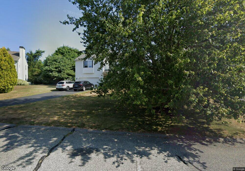 37 Lookout Ln, Wakefield, RI 02879 - photo 1