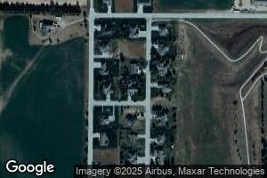 802 W 5th St, Laurel, NE 68745