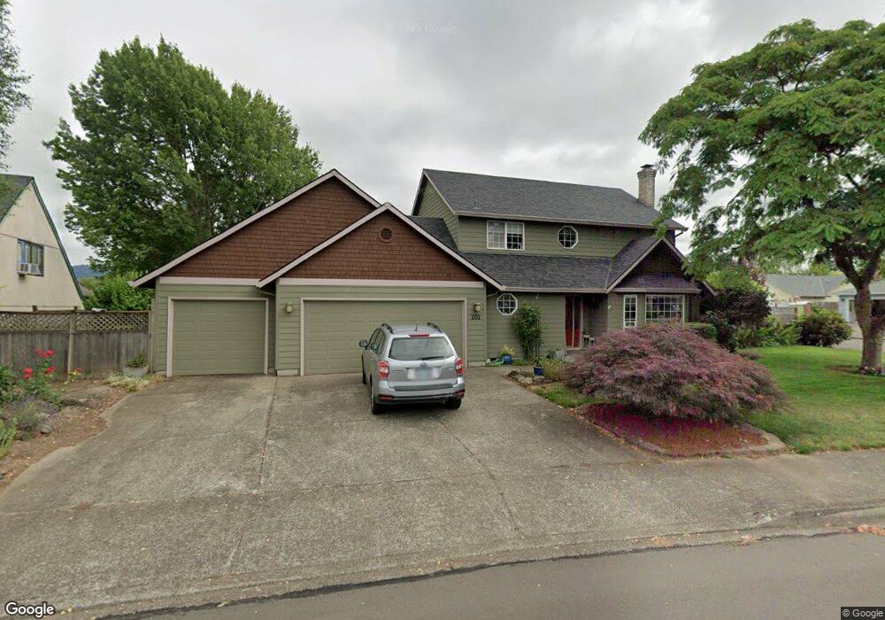 201 Crestview Dr, Newberg, OR 97132 - photo 1