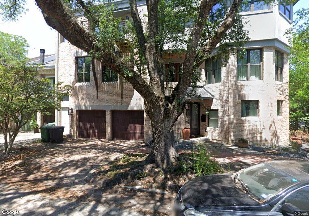 1630 Cherryhurst St, Houston, TX 77006 - photo 1
