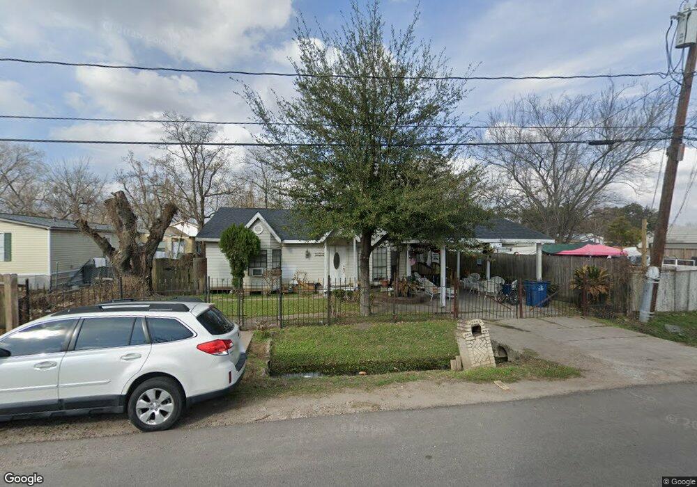 1921 Cromwell St, Houston, TX 77093 - photo 1