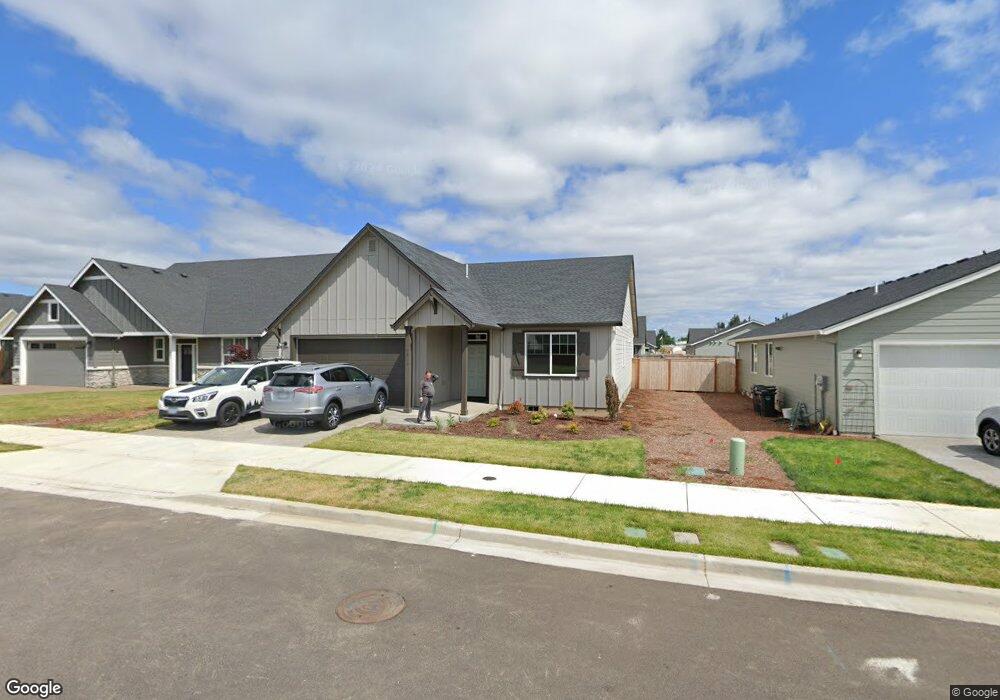 1916 SE 10th Place, Canby, OR 97013 - photo 1