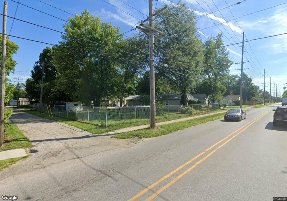 2034 Roys Ave, Elkhart, IN 46516 - photo 1