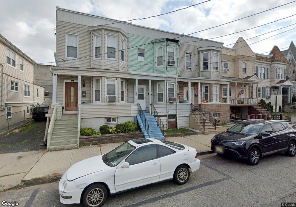 272 1/2 Maple St, Kearny, NJ 07032 - photo 1