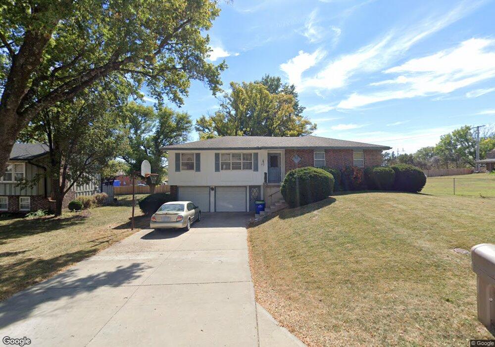 13411 W 61st Terrace, Shawnee, KS 66216 - photo 1