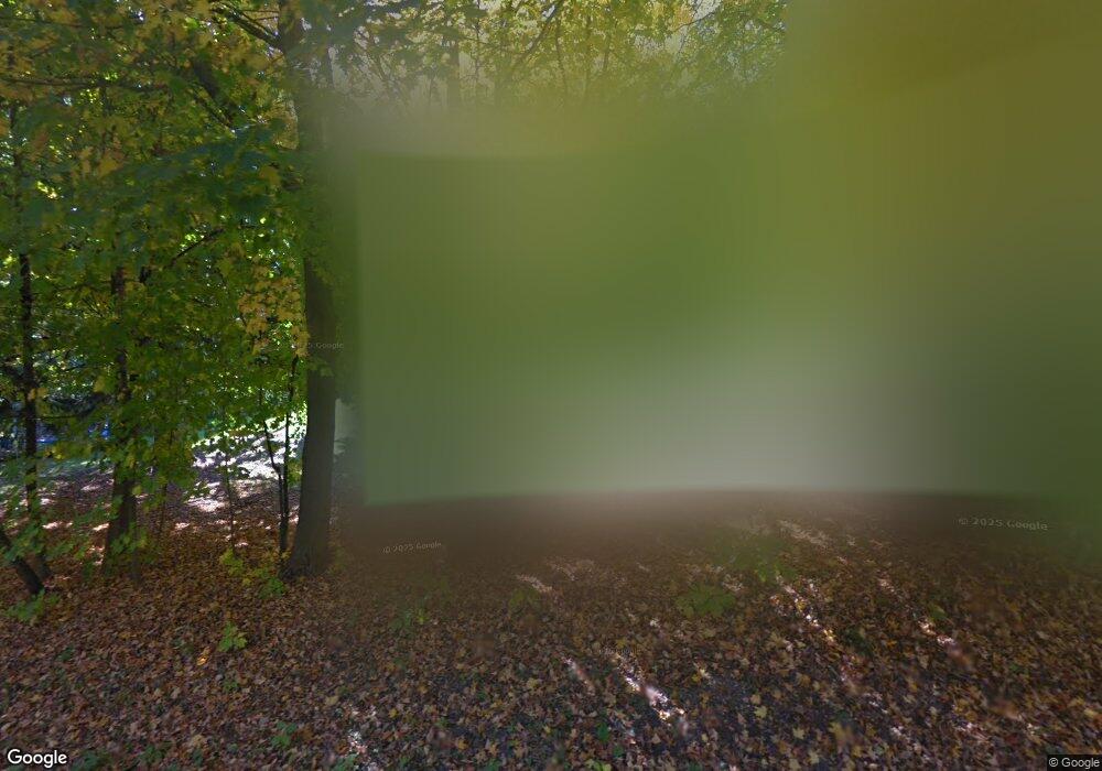 4240 Circle Dr, Wayzata, MN 55391 - photo 1