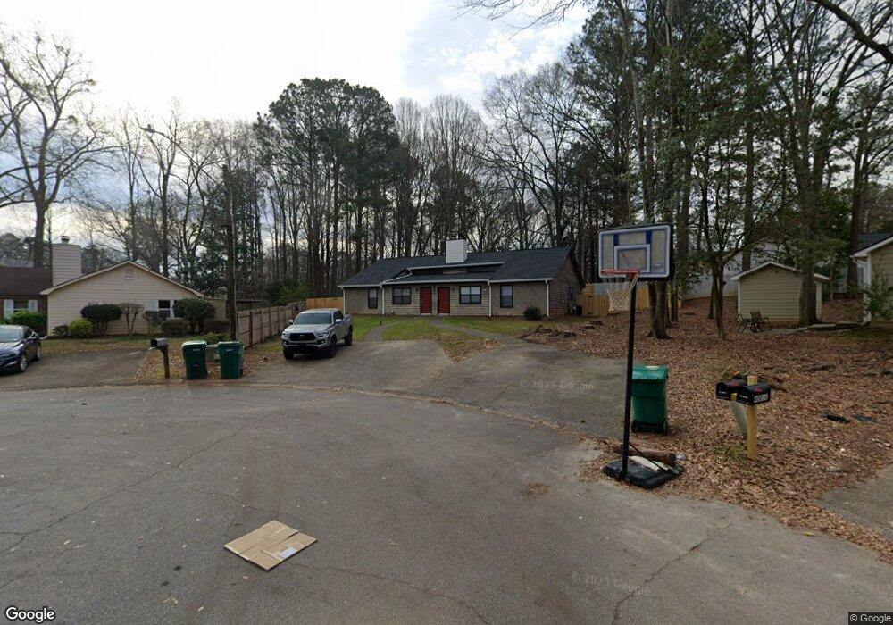 4001 Hawthorne Cir SE, Smyrna, GA 30080 - photo 1